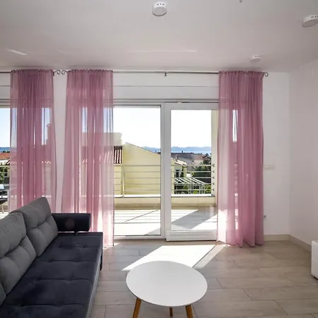 Apartament Deluxe Carlotta Zadar