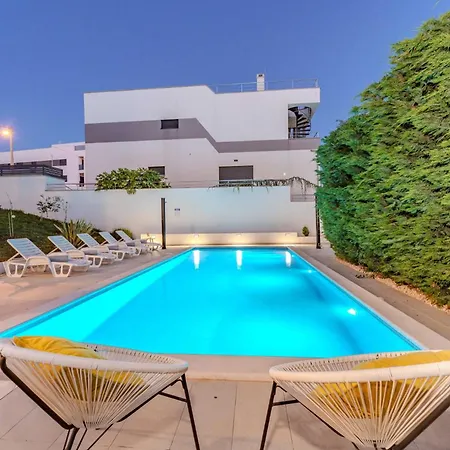 Deluxe Carlotta Apartmán *