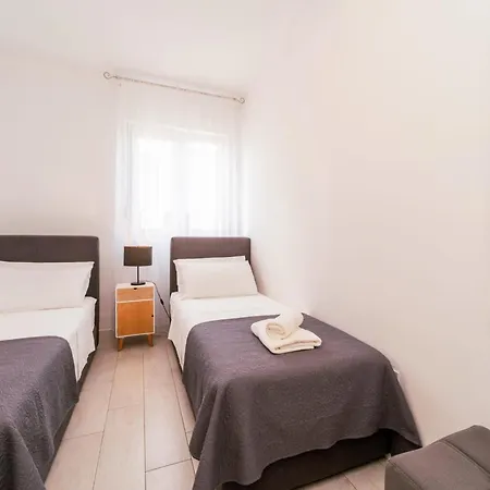 Deluxe Carlotta * Zadar